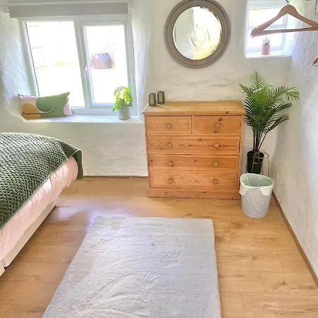 Idyllic Cornish Cottage, Superking Bed, Private Garden Dogs Welcome Truro Exterior photo