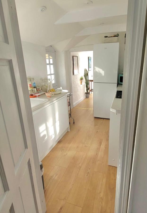 Holiday home Idyllic Cornish Cottage, Superking Bed, Private Garden Dogs Welcome