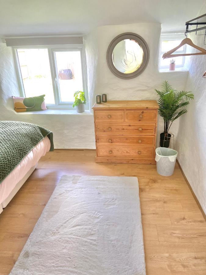 Idyllic Cornish Cottage, Superking Bed, Private Garden Dogs Welcome Сasa de vacaciones *