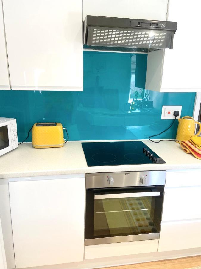 Holiday home Idyllic Cornish Cottage, Superking Bed, Private Garden Dogs Welcome